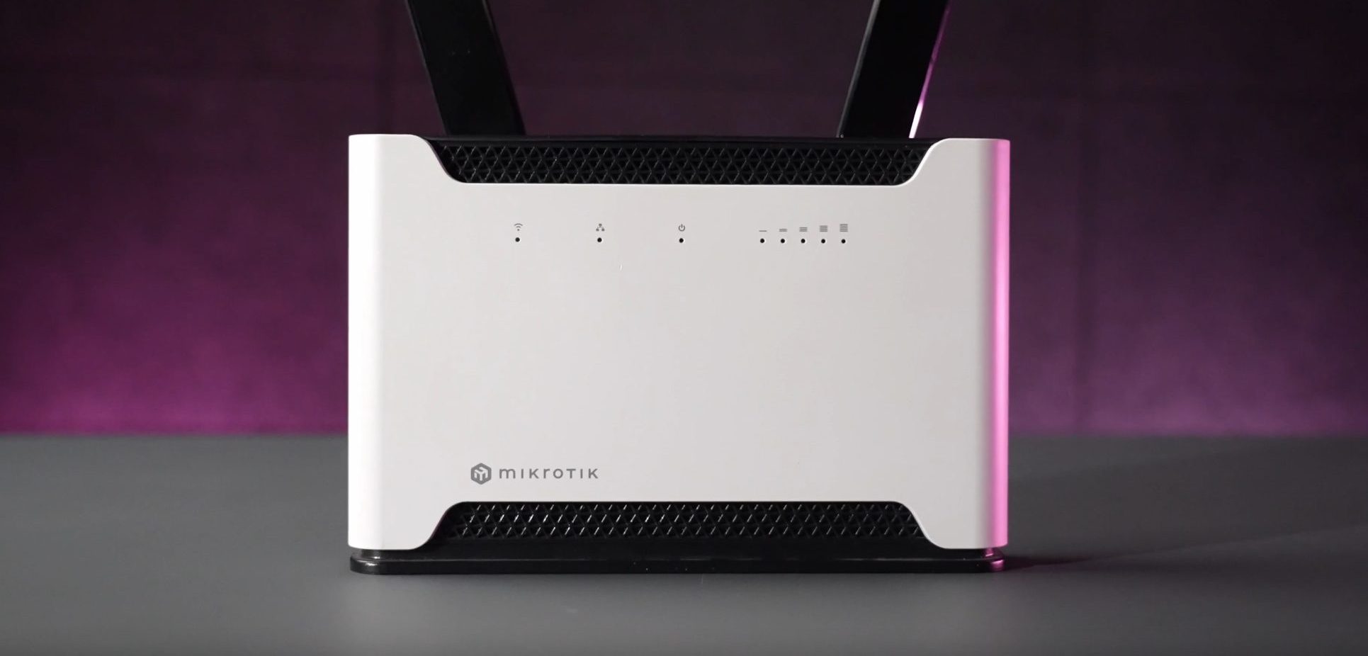 A Quectel ajuda a MikroTik a oferecer conectividade 5G poderosa com o módulo RG650E-EU